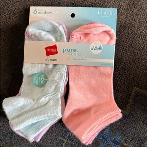 Hanes Pure Comfort Girls' No Show Socks - Light Blue and Pink